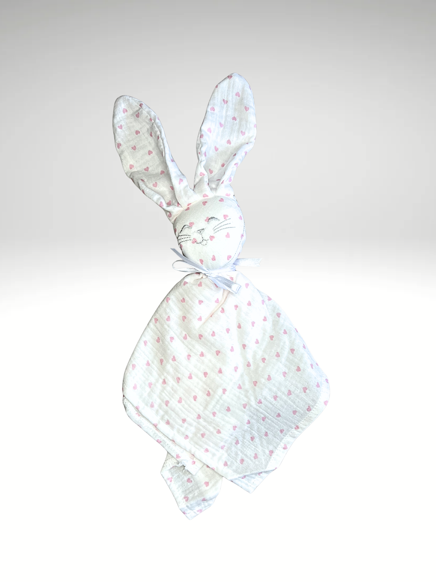 Doudou lapin coeurs ♥️ en gaze de coton